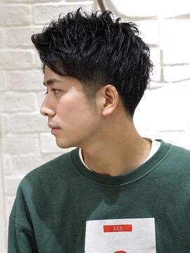 ヨシザワインク プレミアム 横浜 桜木町店(YOSHIZAWA Inc. PREMIUM) 30代くせ毛風ビジカジ刈り上げツーブロアップバンク