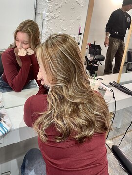 ブレンド 渋谷(BLend) ハイライトカラーくびれヘアアプリコットオレンジ