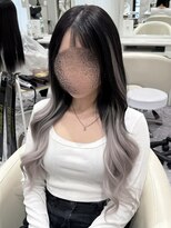 ココ エクステンション(coco extension)&nbsp;ミディアムを活かしたバレイヤージュデザイン