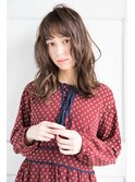 ナチュラルなセミロング