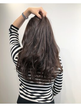 トリート 浦安店(TREAT) 暗髪ロングヘア
