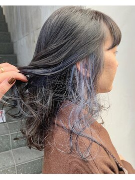 ビヨンドイー(beyond E) インナーカラー×ブルー