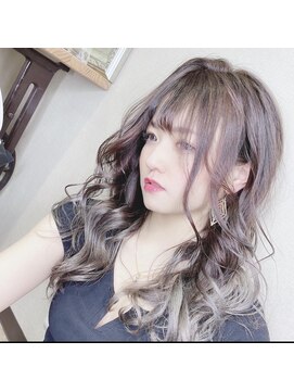 ヘアー アート オクロック(HAIR ART O'CLOCK) ホワイトグラデーション