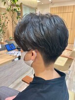 ボネッカ 鶴見(BONECCA)&nbsp;【上岡茉央】センターパート×ワンカールパーマ