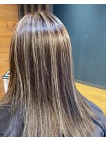 ネスタ ヘアー グラウンド(NESTA hair ground)&nbsp;コントラストハイライトデザインカラー