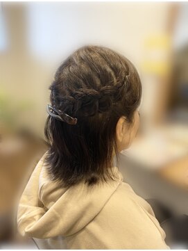 リアンヘアー(Lien hair) 編み込みハーフアレンジ