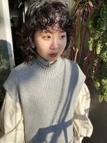 キュエ(qiie)&nbsp;qiie/美髪/ホワイトグレージュ/ネビージュ/こなれミディ/パーマ