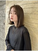 ate'ミディアムボブ