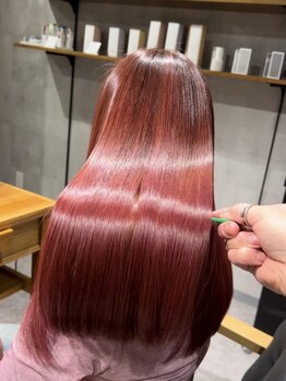 フェリス(Feliz)の写真/《色持ち透明感◎1ヶ月後も褒められるカラー》Wカラーやケアブリーチを使ったインナーカラーも人気[久留米]