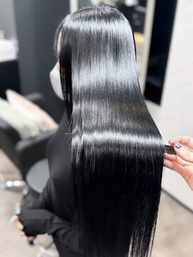 ユーザ(YUZA) 美髪縮毛矯正×最高峰髪質改善トリートメント×ブルーブラック