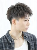 短髪ツーブロック刈り上げショートダウンバング爽やか