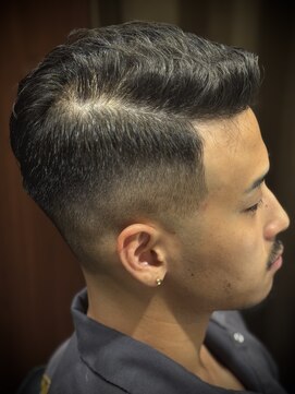 ヒロギンザ 六本木店(HIRO GINZA) フェード×毛流れアイロンパーマ