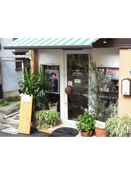 【守口駅徒歩3分】大人女性の為の上質salon!大人女性の髪を知り尽くしたstylistが髪のお悩みを解決致します