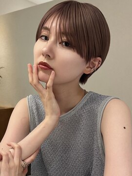 ヤイエ 青山店(yiye) マッシュショート丸みショートボブくびれショート金髪ショート