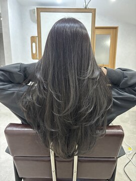 ロア 熊本(LOA) バタフライレイヤーカット　10代20代30代40代