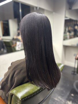 エミタス 三年坂(Emitas) ストレートヘア