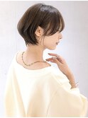 ショートボブ/小顔カット/耳掛けショート/グレージュカラー