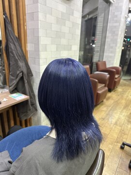 ピークス 西川口東口(PEQSS) ブルーカラー