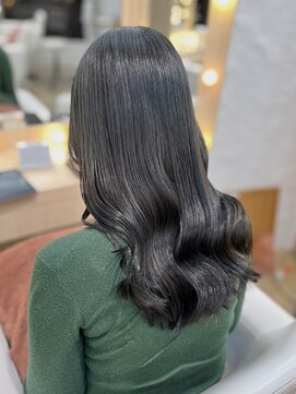 イオ 渋谷(io) 地毛風グレー/地毛風カラー/ブリーチなしカラー/透明感グレー