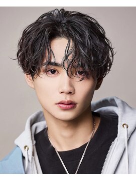 アストラ(ASTRA) MEN’S HAIR/波巻きツイストスパイラル/リバースセンターパート