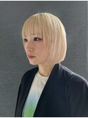 ホワイトカラー　ホワイトブロンド　抜きっぱなし　ミニボブ