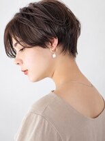 サーカス バイ ビュートリアム 青山(CIRCUS by BEAUTRIUM)&nbsp;ショートヘア　ひし形シルエット　ニュアンスパーマショート