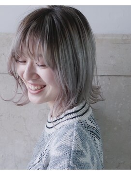 リュト(Lute) クリーミベージュ×ボブ