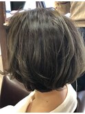 ショートボブ