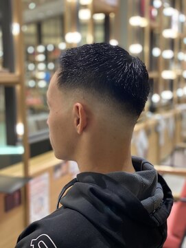 ウノプリール 茶屋町店(unopulir) スキンフェード　ベリーショート　フェードカット