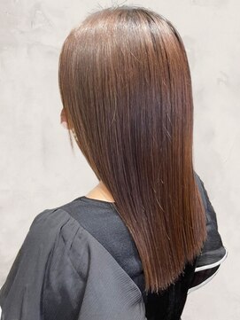 シンリア(ShinLia) 20代30代艶感ストレート♪髪質改善カラーミルクティーベージュ