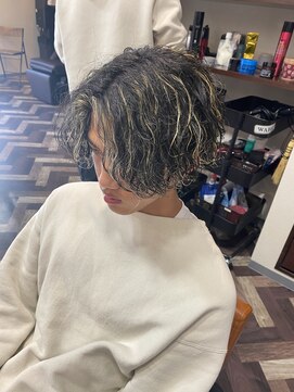 シュクセ(succes) 波巻きパーマ