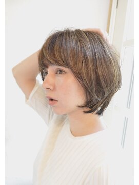 ハウスアンドヘアーワークス(House&Hair works) 前髪長め大人小顔ショート30代40代50代　藤沢