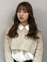 ウクク(UCUCU) 赤みを抑えた透明感ブラウンベージュ