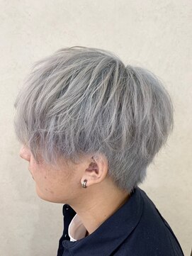 ヴィ 大宮(Vii) ダークアッシュ/カルマパーマ/アッシュブラック[メンズ/大宮]