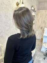 ディーヴァヘアーエズ(DIVA hair Eze)&nbsp;【kotone】カーキグレージュ＊グラデーション
