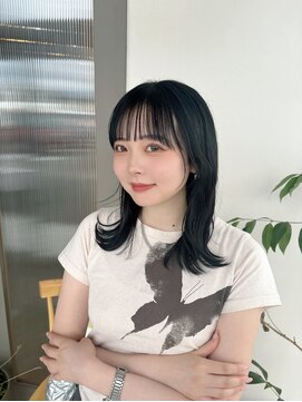 シェル 津山の手店(shel) 韓国風可愛いブルーブラックレイヤーカット