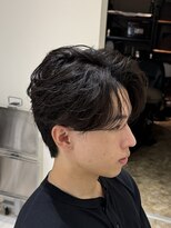 バース 梅田中崎町店(BIRTH)&nbsp;ニュアンスパーマフェザーパーマセンターパートワンカールパーマ