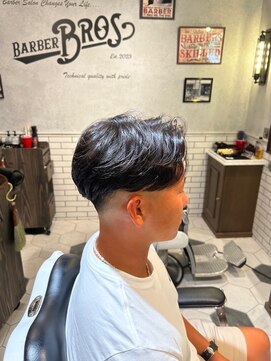 バーバーブロス 長堀店(BARBER BROS) 【BarBerBROS】ニュアンスパーマ　センターパート
