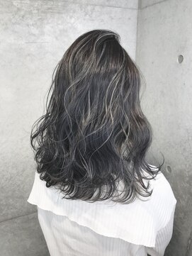 アミ(Ammi) ◆ハイライト/レイヤー/イルミナカラー/髪質改善/縮毛矯正