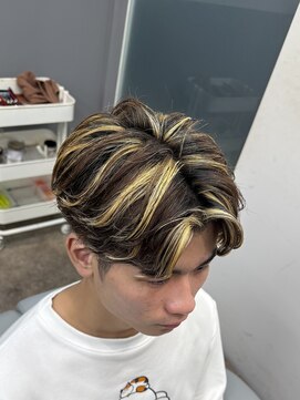 ノイセル 西本町(Noisyle) MEN’S HAIR/波巻ツイストスパイラル/フェザーパーマ/本町y