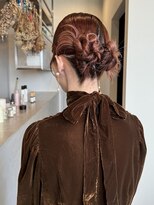 イミ(imi)&nbsp;カチモリヘア/ツインシニヨン/お団子/ヘアセット/ヘアアレンジ