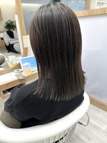 アドラーブル ココロ 新潟(adorable CoCoLo) 20代30代ミディアム外ハネグラデーションカラー