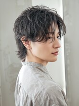 直毛でも動く【メンズパーマ】で朝のセットが楽に、清潔感とこなれ感のあるスタイルへ