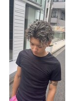 ネイビー 表参道(NAVY) ホワイトメッシュ ハイライトツイストスパイラル