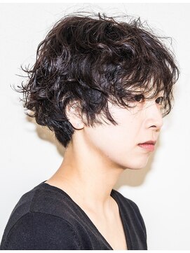 サリバン(Sullivan) 「大人気ショートスタイル」とパーマ