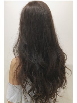 ザ ヘア ディードットログ(The hair D.Log) throwカラーで透け感ロングヘアー