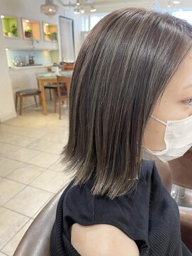 キャンバス バイ ネオリーブ 横浜西口(Canvas by neo.) ハイライト きりっぱなしロブ 赤み消し 【miku】