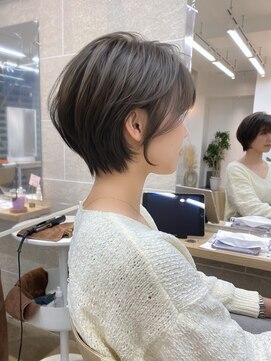 サンドシーン(sand scene) ＠thisiskaito表参道原宿/ショートヘア/ショートボブ/グレージュ