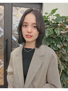 ブリンク(blink) オリーブグレージュ切りっぱなしロブ