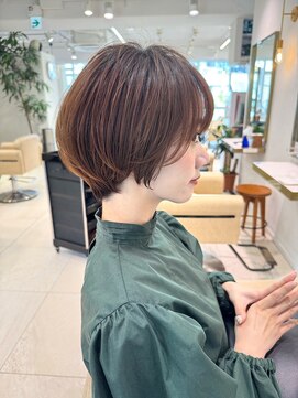 アンド ストーリーズ(&STORIES) ショートボブ髪型30代40代50代前髪あり前髪なし面長丸顔【荒牧】